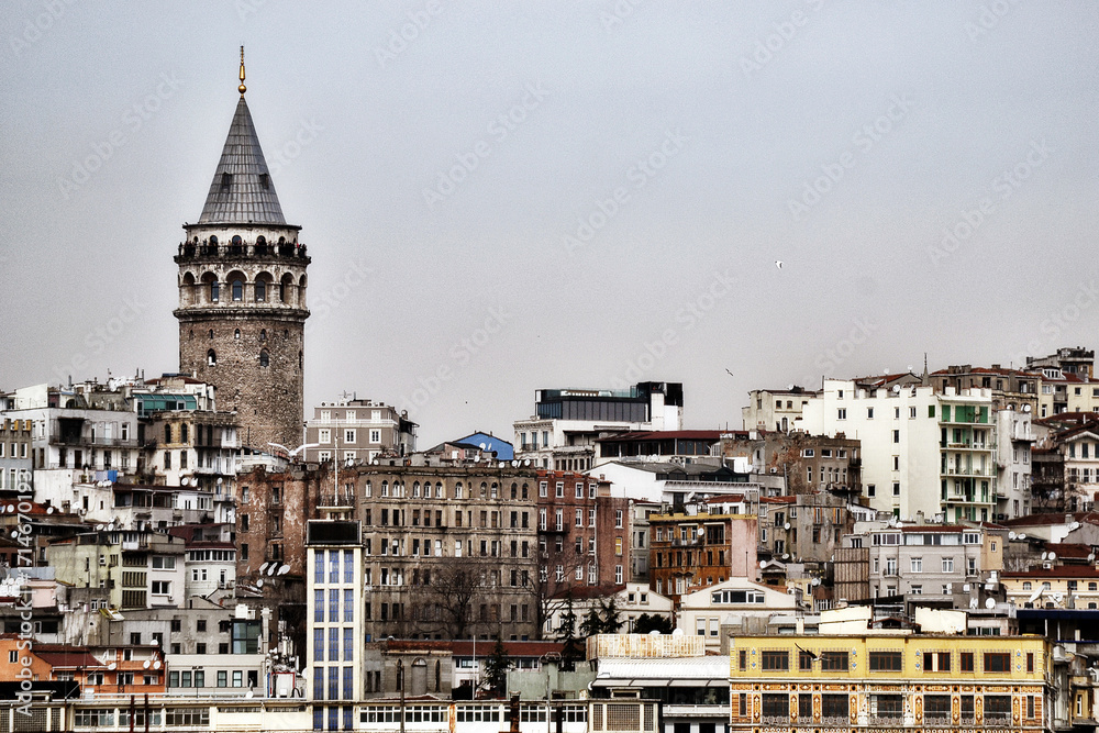 Fototapeta premium İstanbul Haliç Gece ve Gündüz