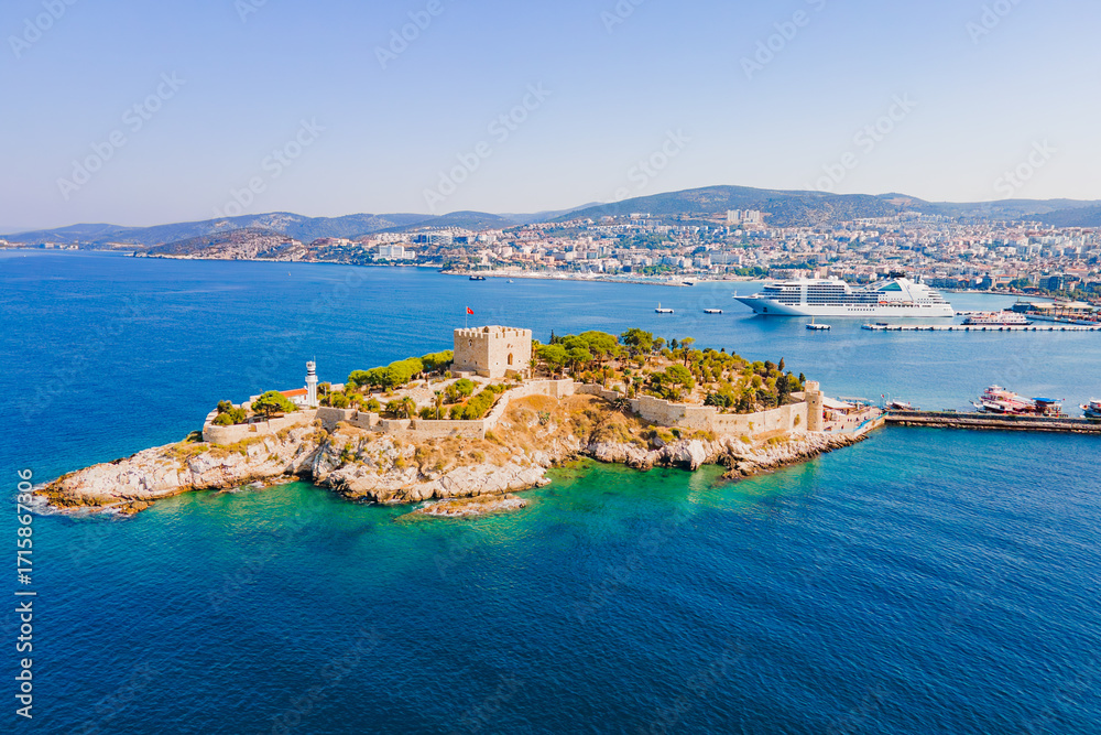 Fototapeta premium Pigeon Island with a Pirate castle in Kusadasi, Aegean coast of Turkey. Aerial view