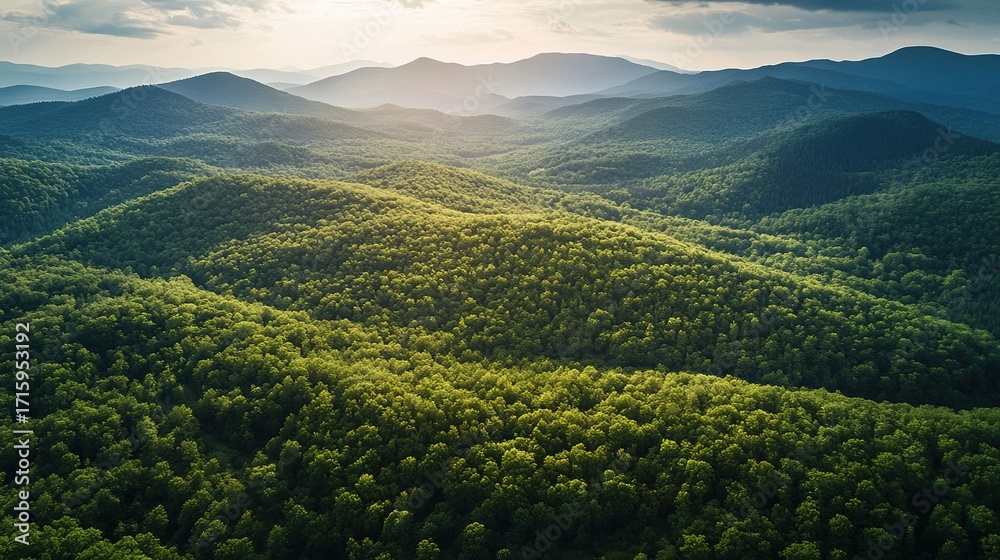 Obraz premium Mountain view with sky.