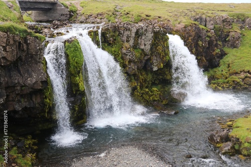 Beautiful Waterfalls of Iceland – Kirkjufell