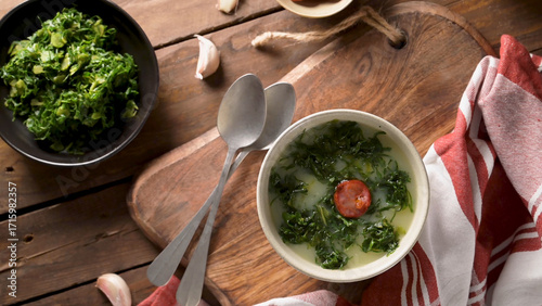 Caldo verde soup