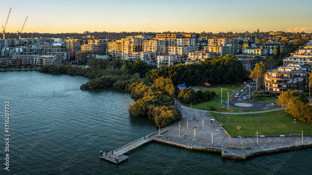 Naklejka premium Views of Ryde Meadowbank Sunset