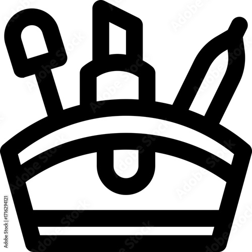 cosmetic bag line icon. Clean and minimalist vector icon for websites, mobile apps, presentations, and logos. Fully scalable and customizable for any project.