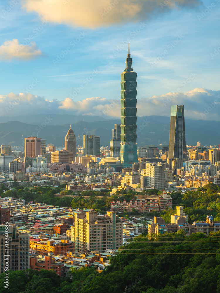 Obraz premium Scenery of Taipei City, the capital of Taiwan