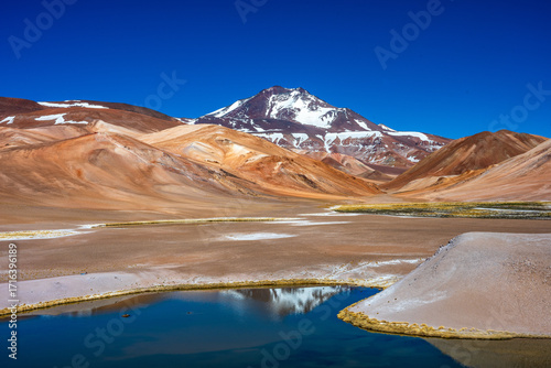 Laguna escondida