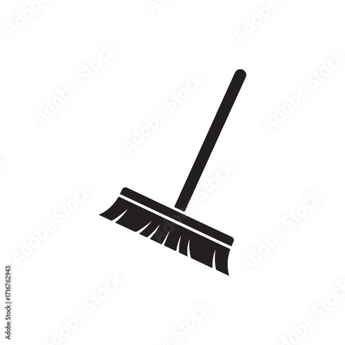 Broom cleaning tool design