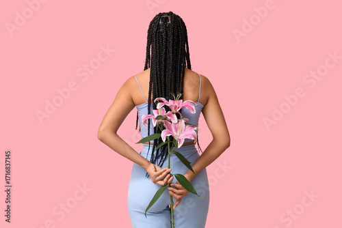 Young African-American woma...