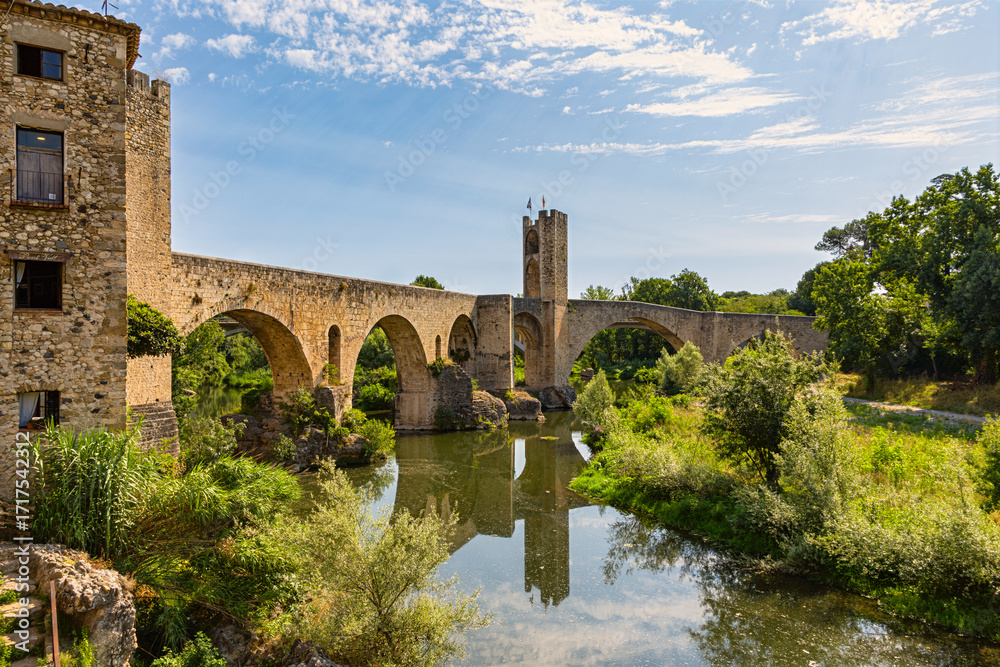 Fototapeta premium Old Bridge in Besalu, Spain