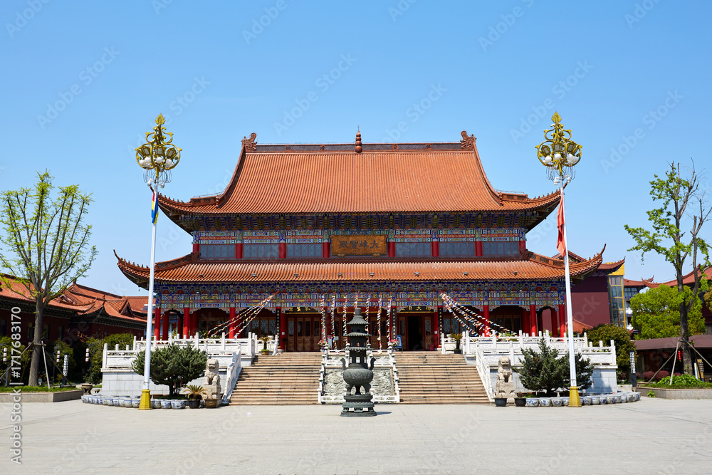 Fototapeta premium Suzhou Luohuang Temple Chinese-style ancient architecture temple scenery, China