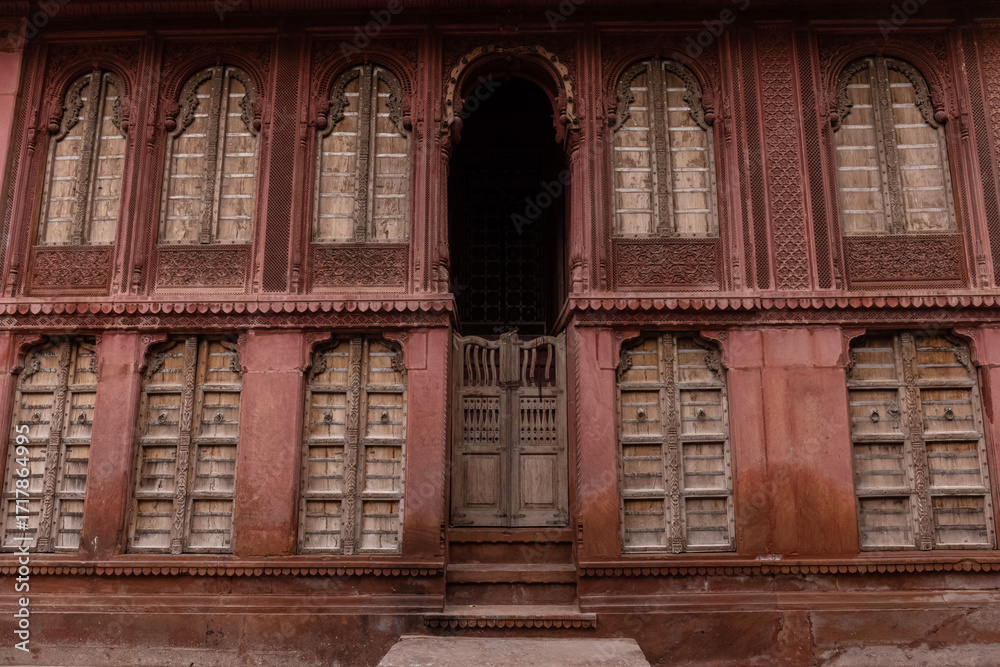 Obraz premium Architectural exterior view of famous Rampuria Havellis in bikaner.