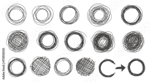 Hand drawn circle line sketch set. Vector circular scribble doodle round circles for message note mark design element