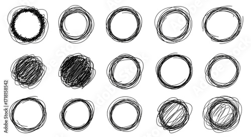 Hand drawn circle line sketch set. Vector circular scribble doodle round circles for message note mark design element