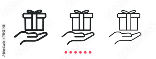 Gift with purchase icon. Thin line icon vector