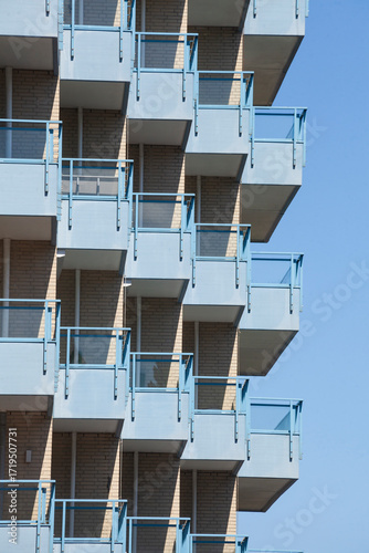 Balkone an einem Apartment-Gebäude, Cuxhaven-Duhnen, Cuxhaven, Niedersachsen, Deutschland