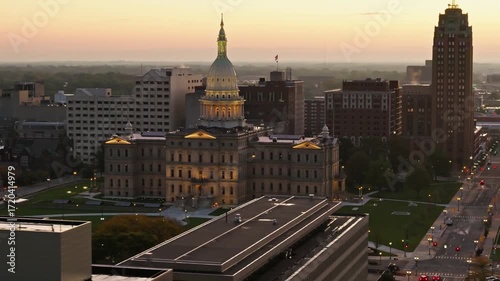 Wallpaper Mural Michigan state capitol building in lansing at sunset with city skyline Torontodigital.ca