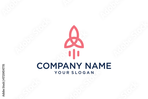 Bird protecting nestling with transparent background