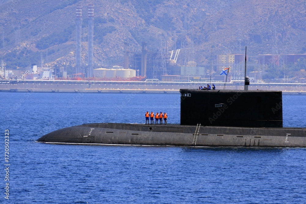 Obraz premium Russian attack submarine entering the port of Cartagena, Spain.
