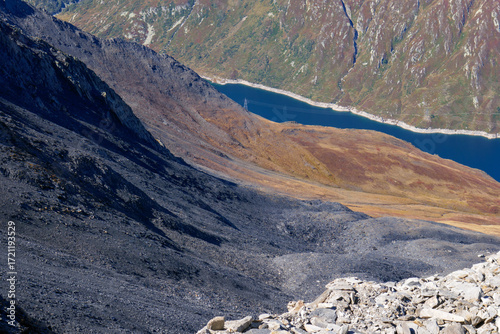 Il lago artificiale di Santa Maria al Passo del Lucomagno, visto dal Pizzo Scopì, Svizzera