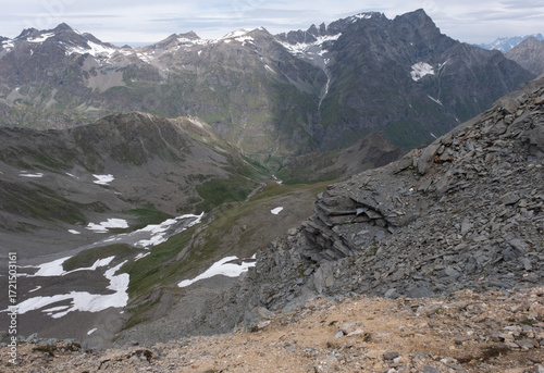 Natural variety found in an Alpine valley. Europe. They were mainly taken in the Gran Paradiso valley, Italy. They were taken during a 7-day hike. From 1800 to 3100 meters altitude. 