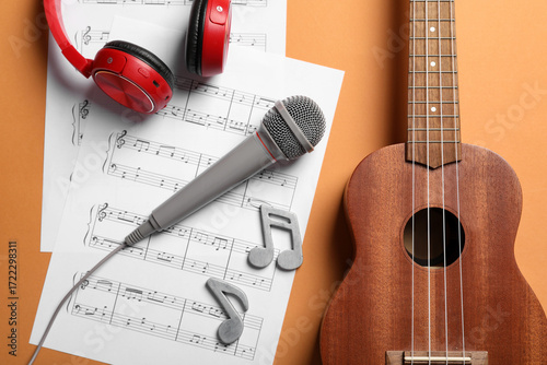 Ukulele, music sheets, micr...