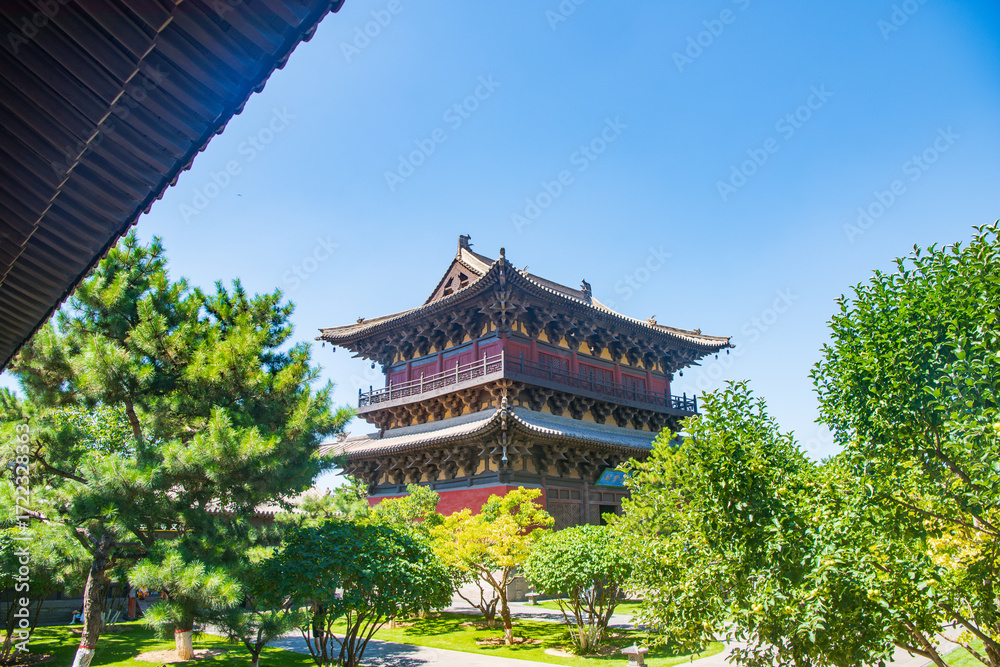 Obraz premium Beautiful scenery of Huayan Temple in Datong, Shanxi Province on a sunny summer day