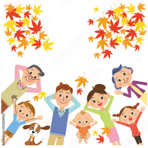 秋の紅葉を下から眺める仲良し三世代家族