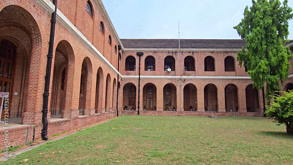 Fototapeta premium Majestic Front View of Forest Research Institute, India