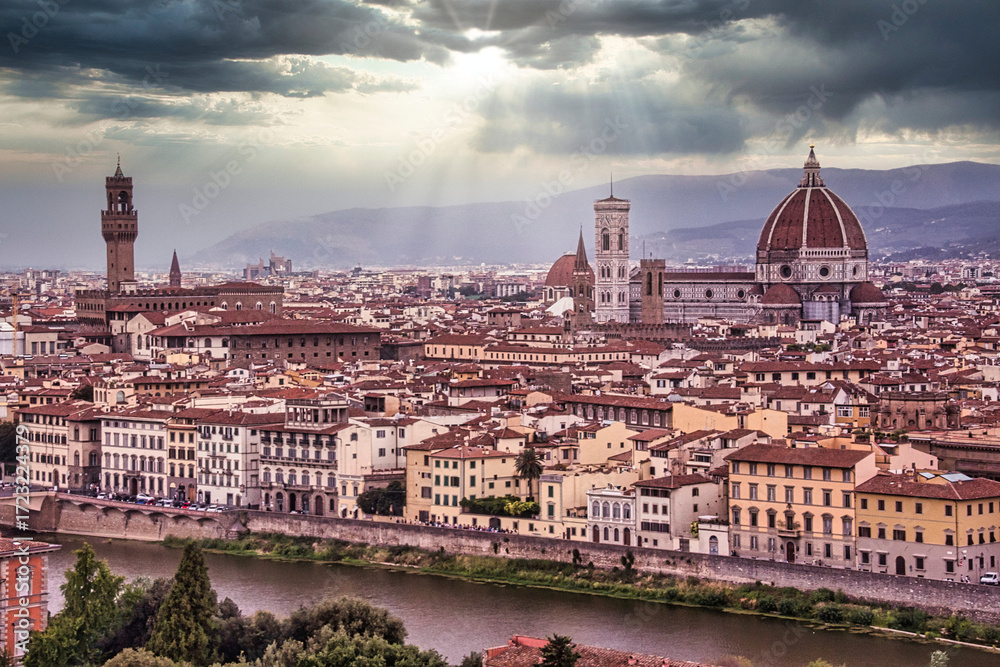 Fototapeta premium Duomo Santa Maria Del Fiore and Bargello in the morning from Piazzale Michelangelo in Florence, Tuscany, Italy