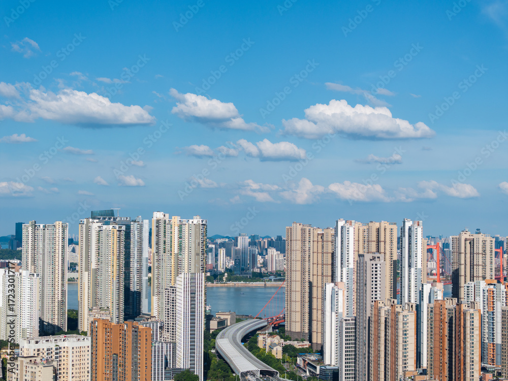 Obraz premium Wuhan city landmark skyline scenery