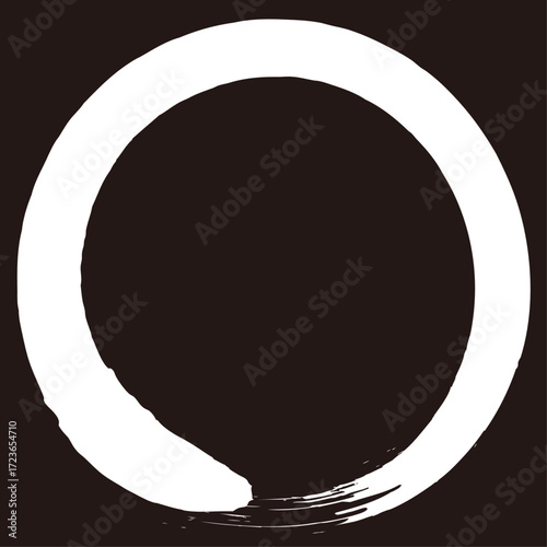 白い色の丸い円のイラスト素材。手描きで水彩調の毛筆。ダイナミックなストローク。背景透過。ベクター。