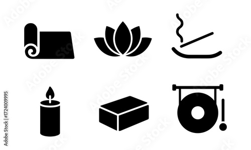 Yoga essentials: simple design elements for tranquil practice and meditation