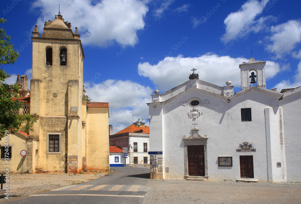 Obraz premium Portugal, Alentejo Region, Beja. Baroque and Gothic churches in the historical town of Alvito.