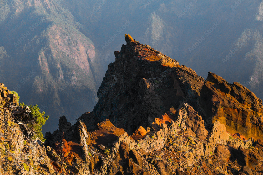 Obraz premium Scenic landscape of the Caldera de Taburiente on the trek near Roque de los Muchachos, La Palma, Canary Islands, Spain, Europe 
