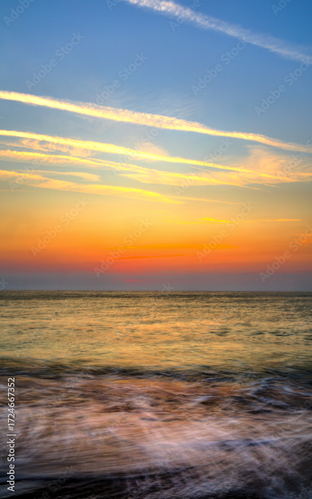 Fototapeta premium Beautiful summer sunrise over the beach