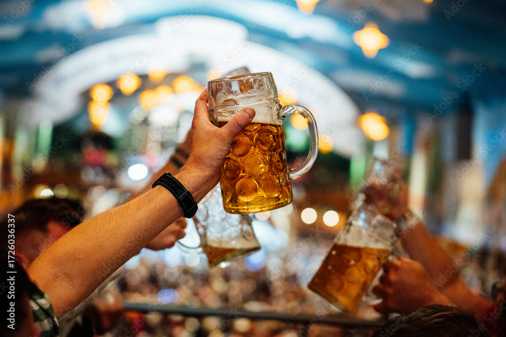 Fototapeta premium Prost! Munich Oktoberfest
