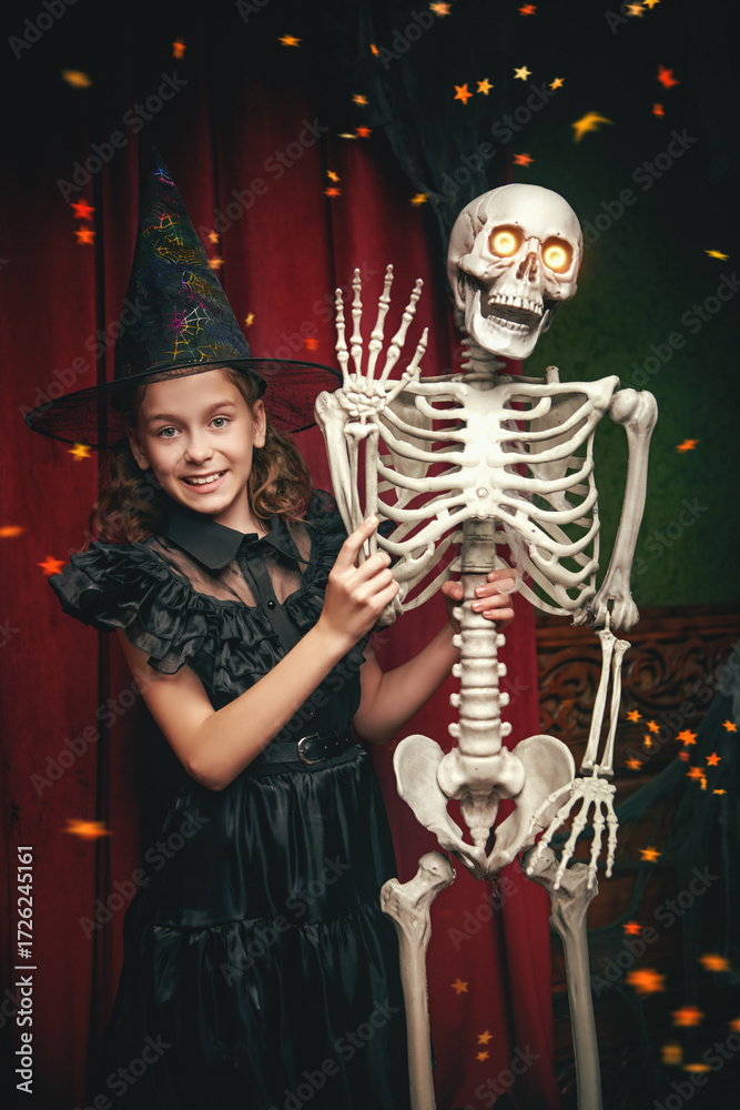 Fototapeta premium little witch skeleton