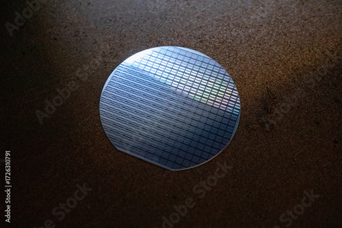 silicon wafer and Silicon dioxide material