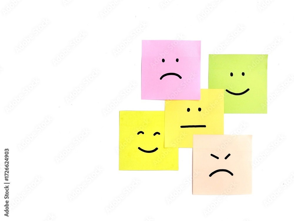 Obraz premium Happy, neutral, and sad emoji on sticky note. mental health concept mood swings, depression, and bipolar disorder. Copy space