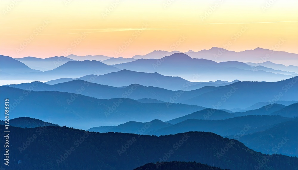 Obraz premium Misty mountain range at dawn (4)