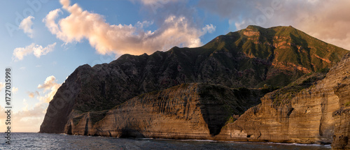 Tableau sur toile The volcano stromboli belongs to the archipelago of the aeolian islands