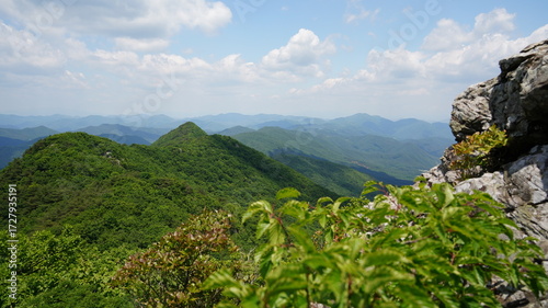 Korea's beautiful mountains and blue skies