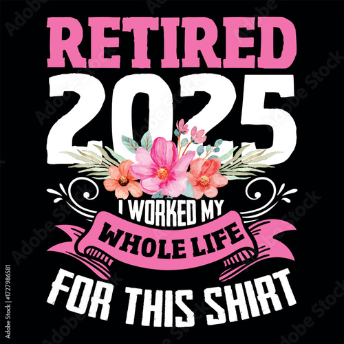 Funny Retirement Officially Retro Vintage Retired T-shirt Design