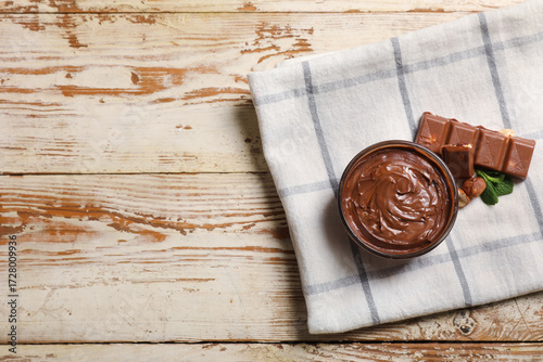 Delicious chocolate hazelnu...