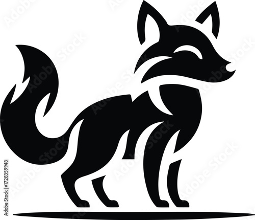 Fox in Black & White – Minimalist, Artistic, Wildlife Silhouette