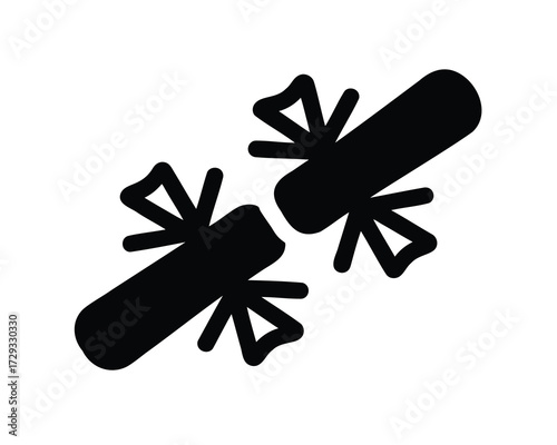 Depiction of a broken link representing network disconnection or failed connection