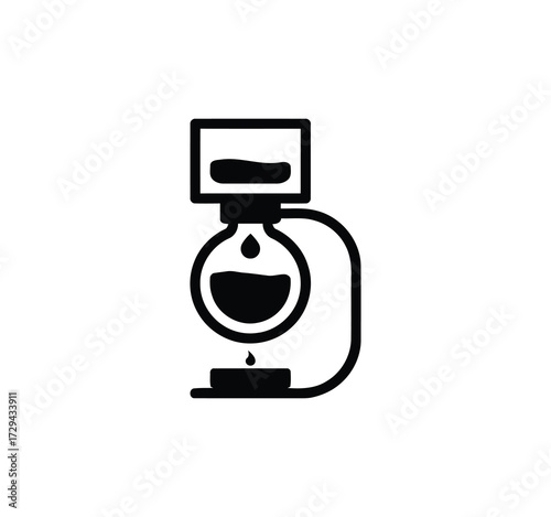 Drinks Line Icons Outline Set. logo, Juice Bottle, Chocolate Drink, Planter's Punch, Ice Bucket with Bottle, Last Word Cocktail, Sidecar Drink, Pomegranate Martini, Beer Mug, and More are Included in 