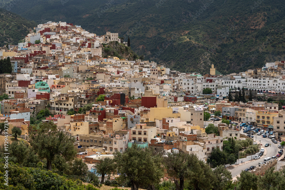 Obraz premium View of Moulay Driss Zerhoun, a city in Meknes region famous for being the site of the tomb of Idris I, Morocco.