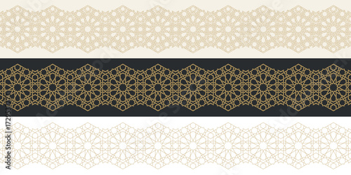 Seamless strokes pattern in authentic arabian style.