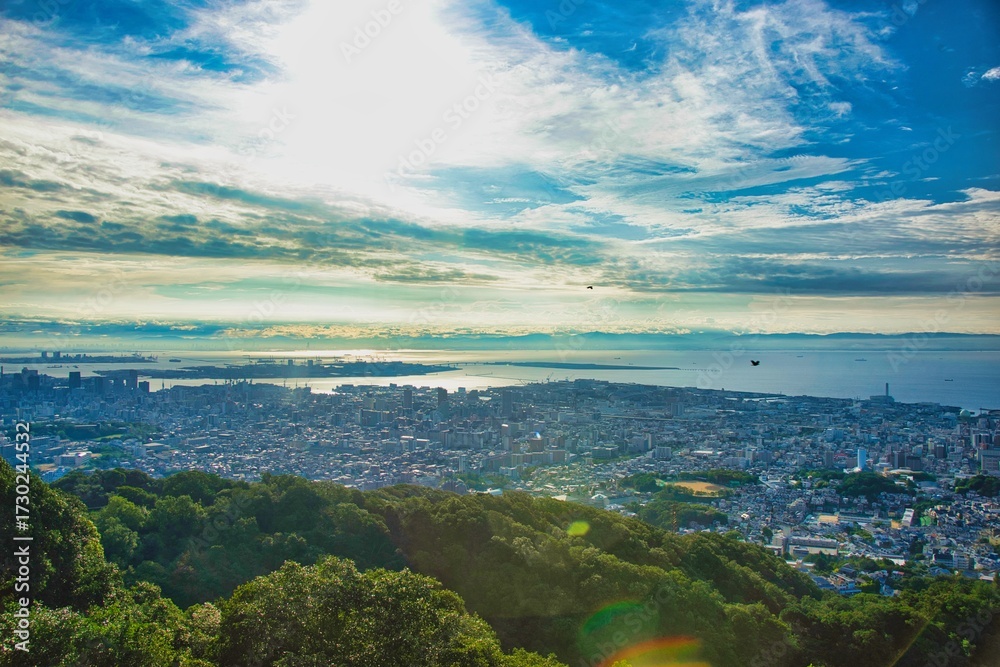 Fototapeta premium 神戸市長田区 高取山の風景