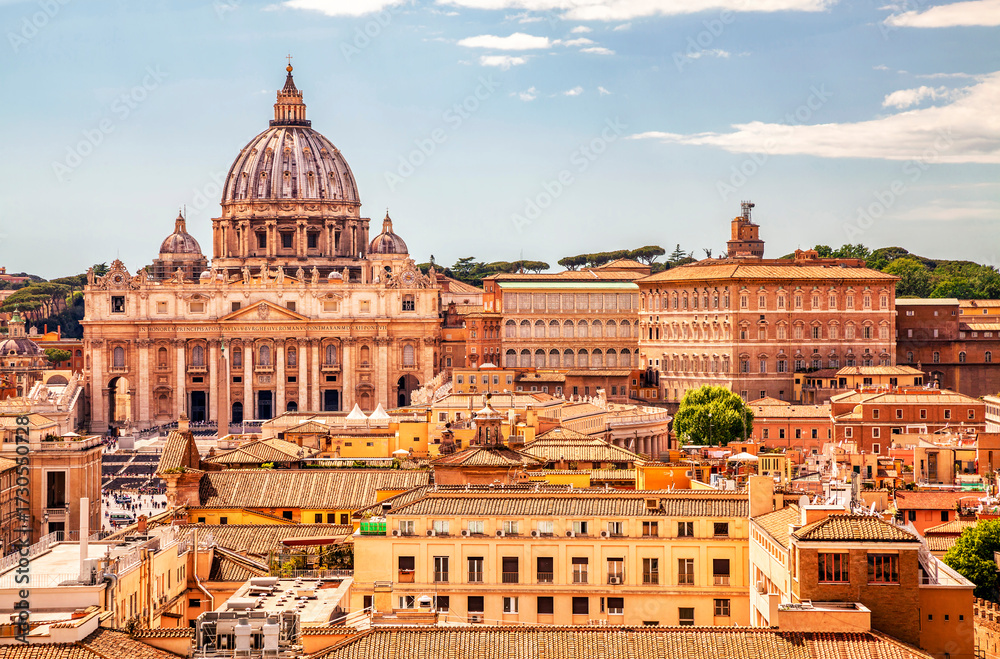 Fototapeta premium Panoramic view of Rome with St Peter's Basilica in Vatican City, Italy. Skyline of Rome. Rome architecture and landmark, cityscape.